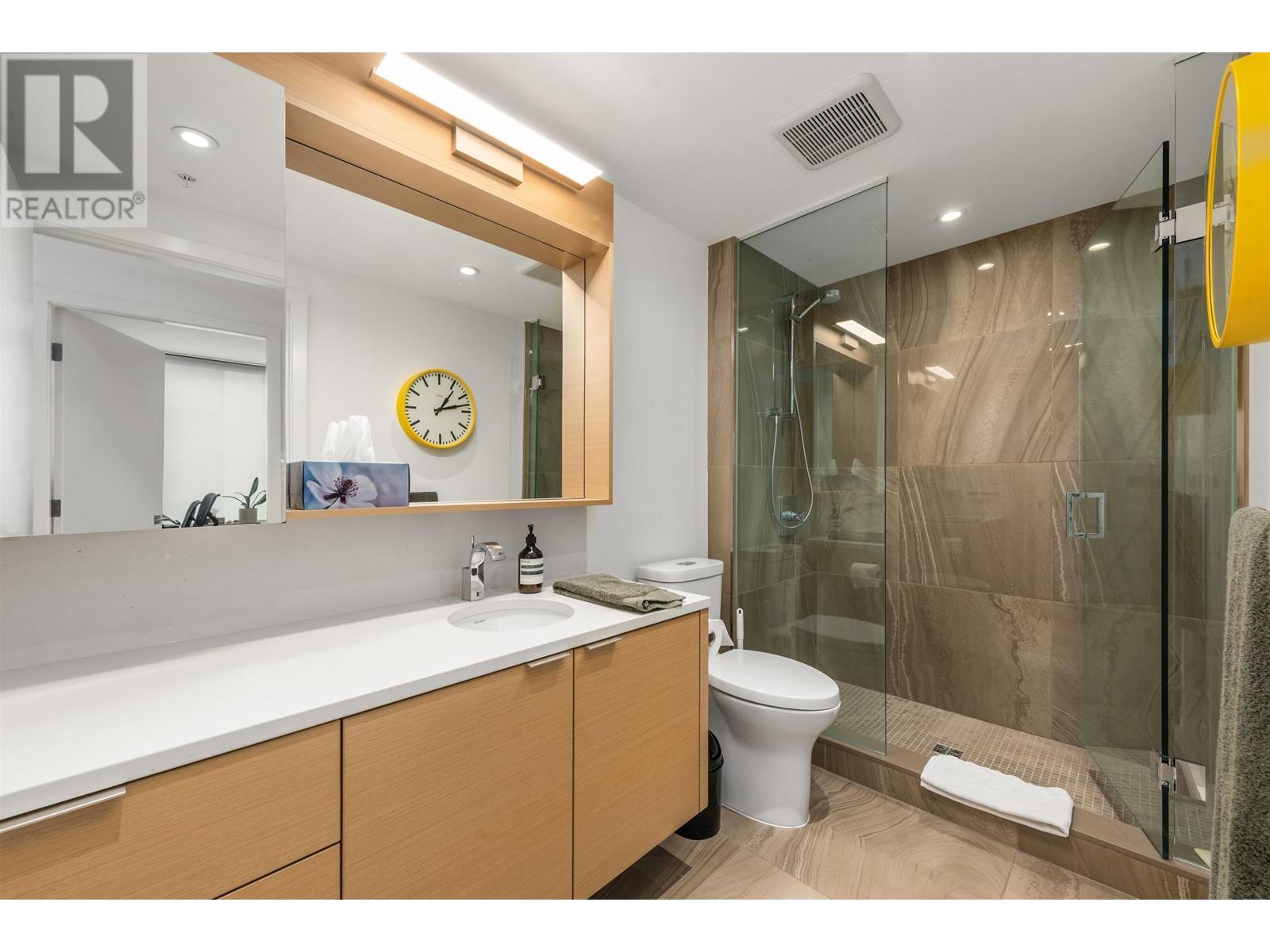 Listing Picture 21 of 31 : 903 1678 PULLMAN PORTER STREET, Vancouver / 溫哥華 - 魯藝地產 Yvonne Lu Group - MLS Medallion Club Member