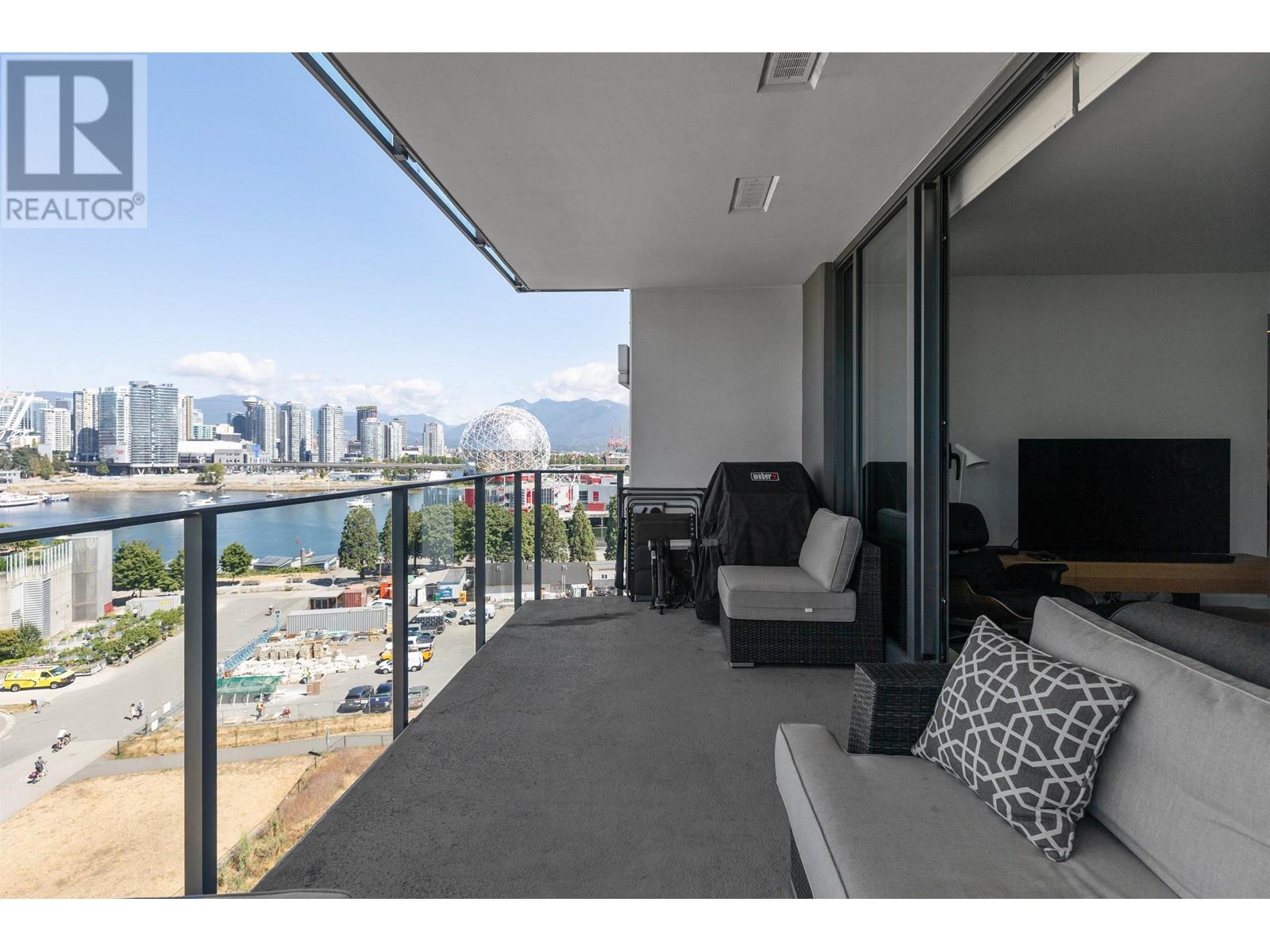 Listing Picture 27 of 31 : 903 1678 PULLMAN PORTER STREET, Vancouver / 溫哥華 - 魯藝地產 Yvonne Lu Group - MLS Medallion Club Member