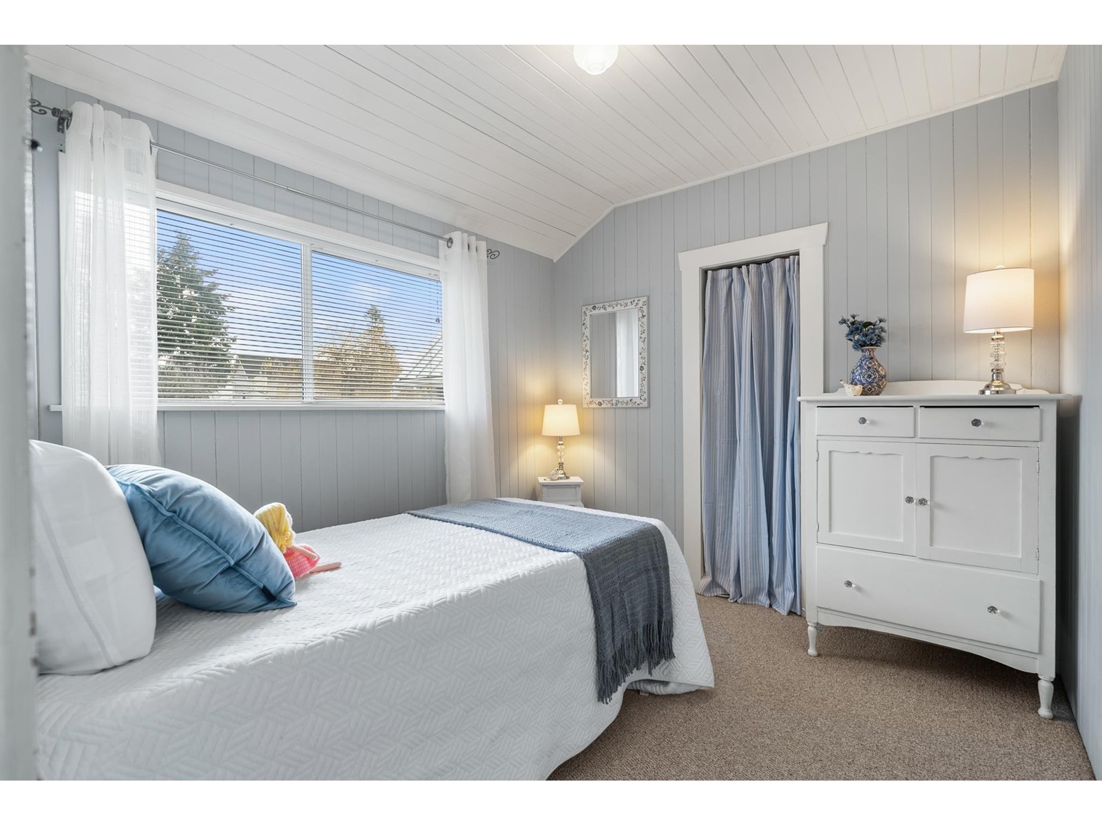 3009 Mcbride Avenue, Surrey, British Columbia  V4A 3G5 - Photo 15 - R2961114