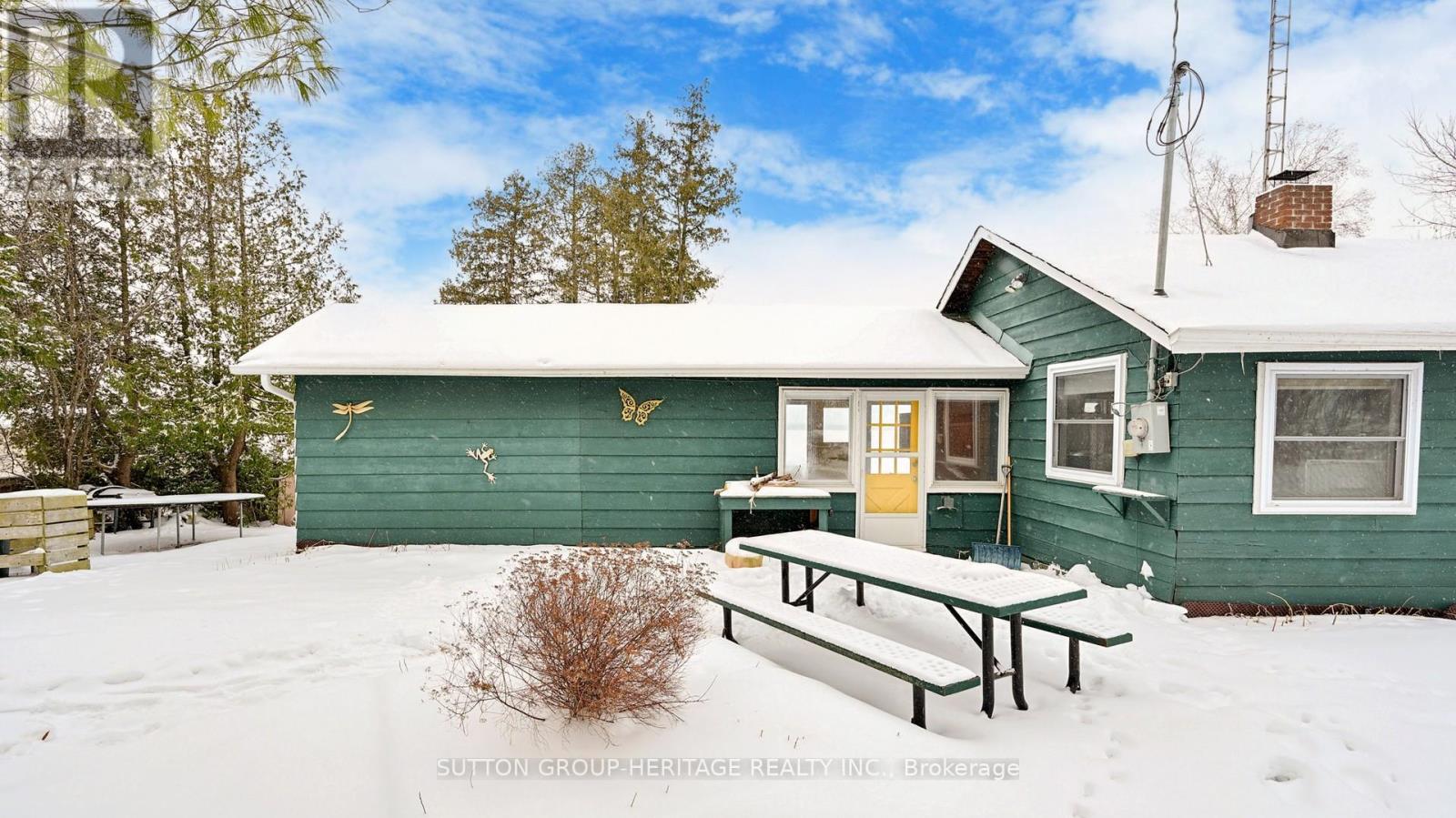 Property at 185 CEDAR GROVE DRIVE image 3