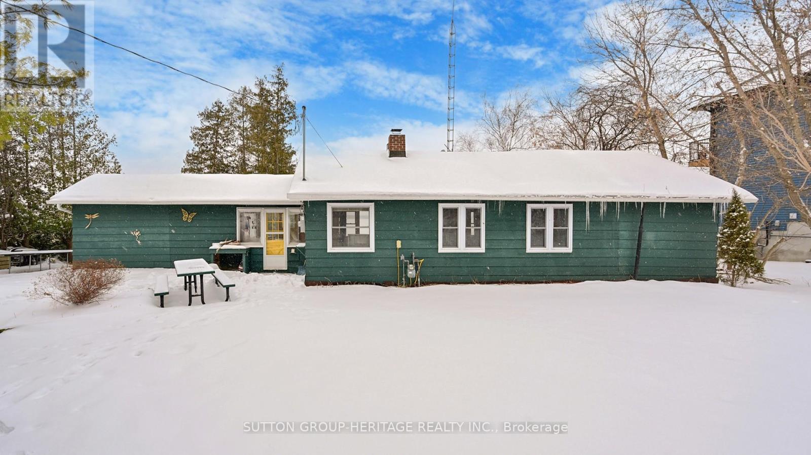 Property at 185 CEDAR GROVE DRIVE image 4