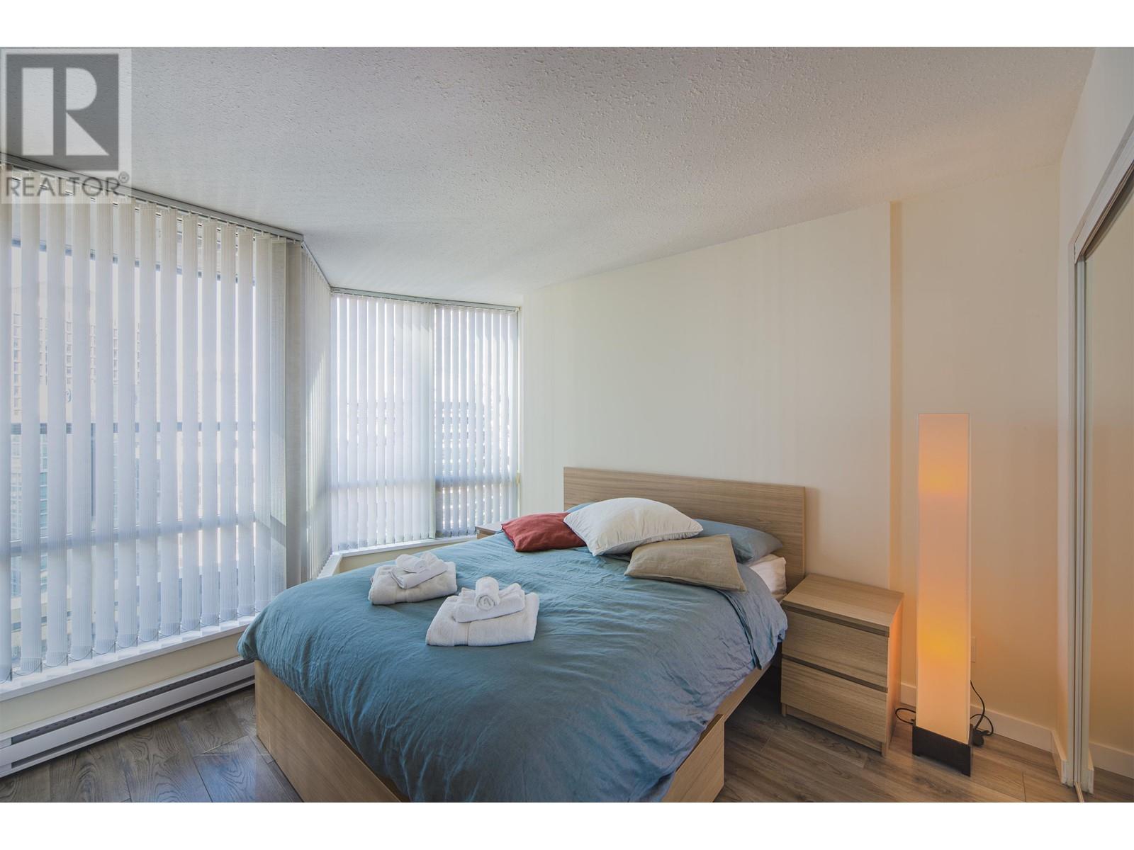 Listing Picture 10 of 15 : 2302 1166 MELVILLE STREET, Vancouver / 溫哥華 - 魯藝地產 Yvonne Lu Group - MLS Medallion Club Member