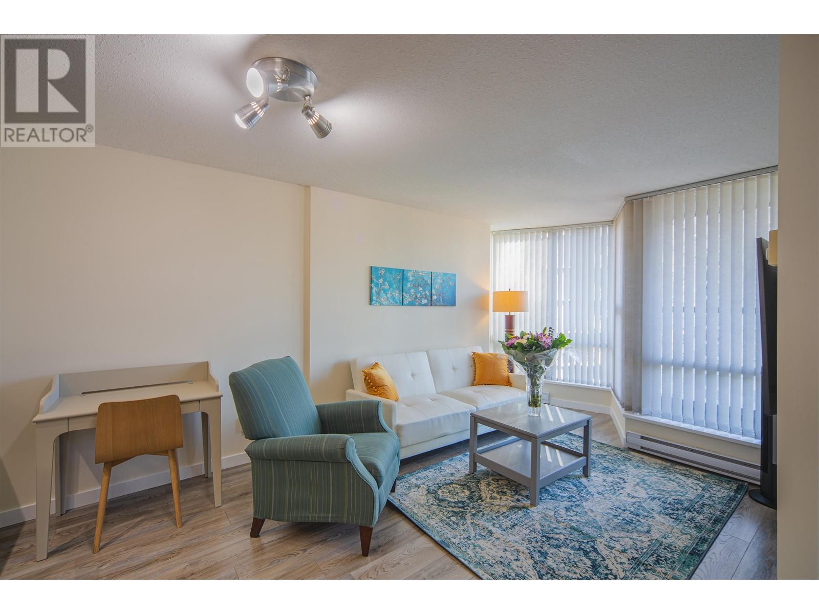 Listing Picture 5 of 15 : 2302 1166 MELVILLE STREET, Vancouver / 溫哥華 - 魯藝地產 Yvonne Lu Group - MLS Medallion Club Member