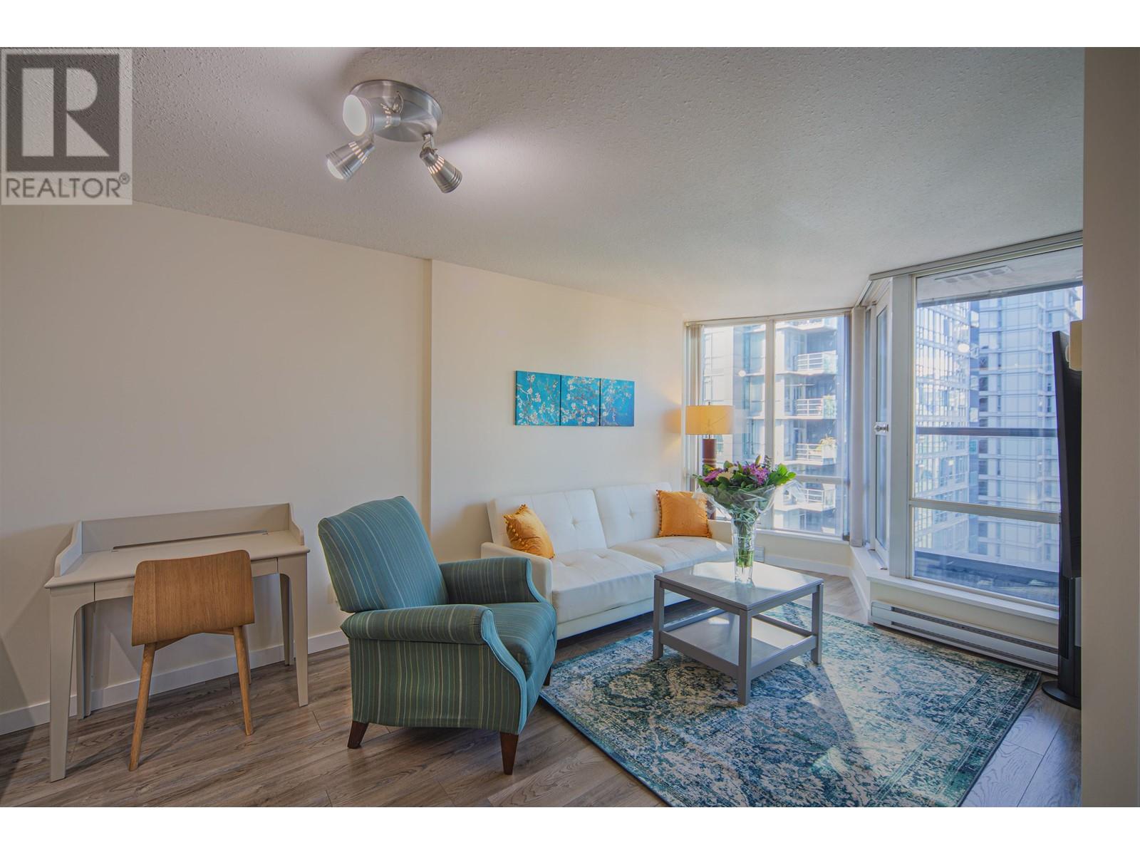 Listing Picture 6 of 15 : 2302 1166 MELVILLE STREET, Vancouver / 溫哥華 - 魯藝地產 Yvonne Lu Group - MLS Medallion Club Member