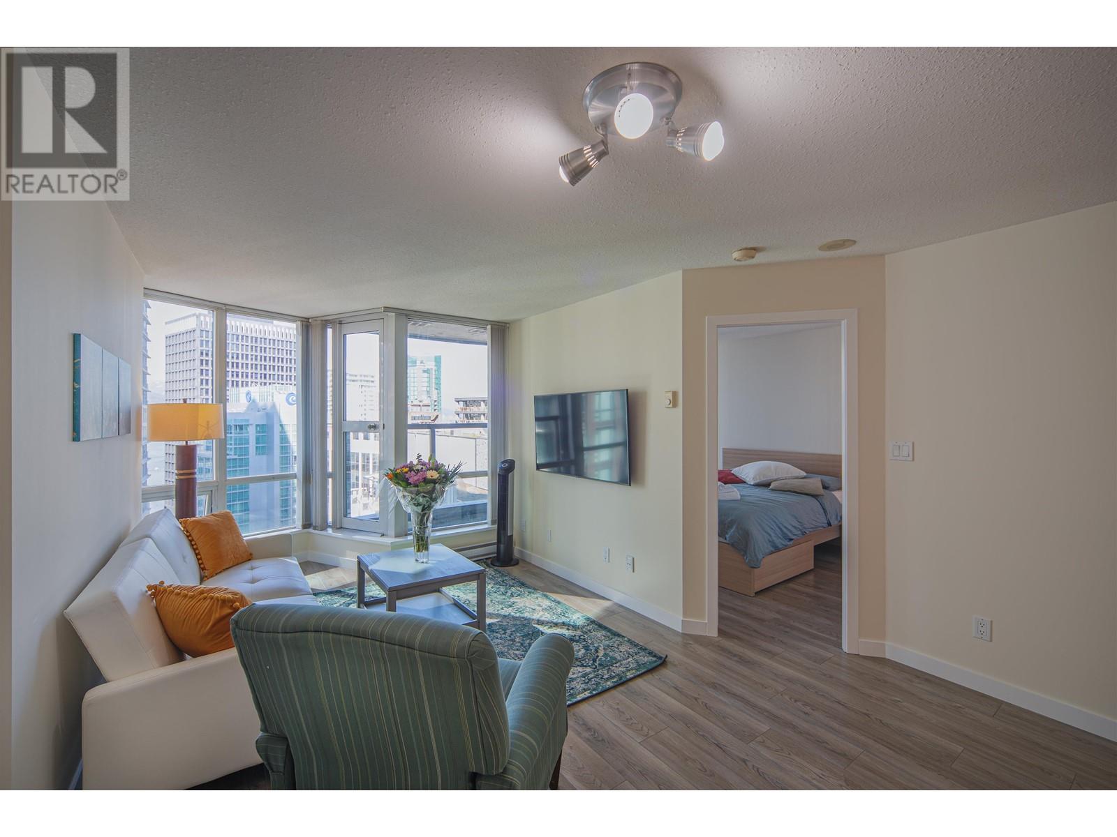 Listing Picture 7 of 15 : 2302 1166 MELVILLE STREET, Vancouver / 溫哥華 - 魯藝地產 Yvonne Lu Group - MLS Medallion Club Member