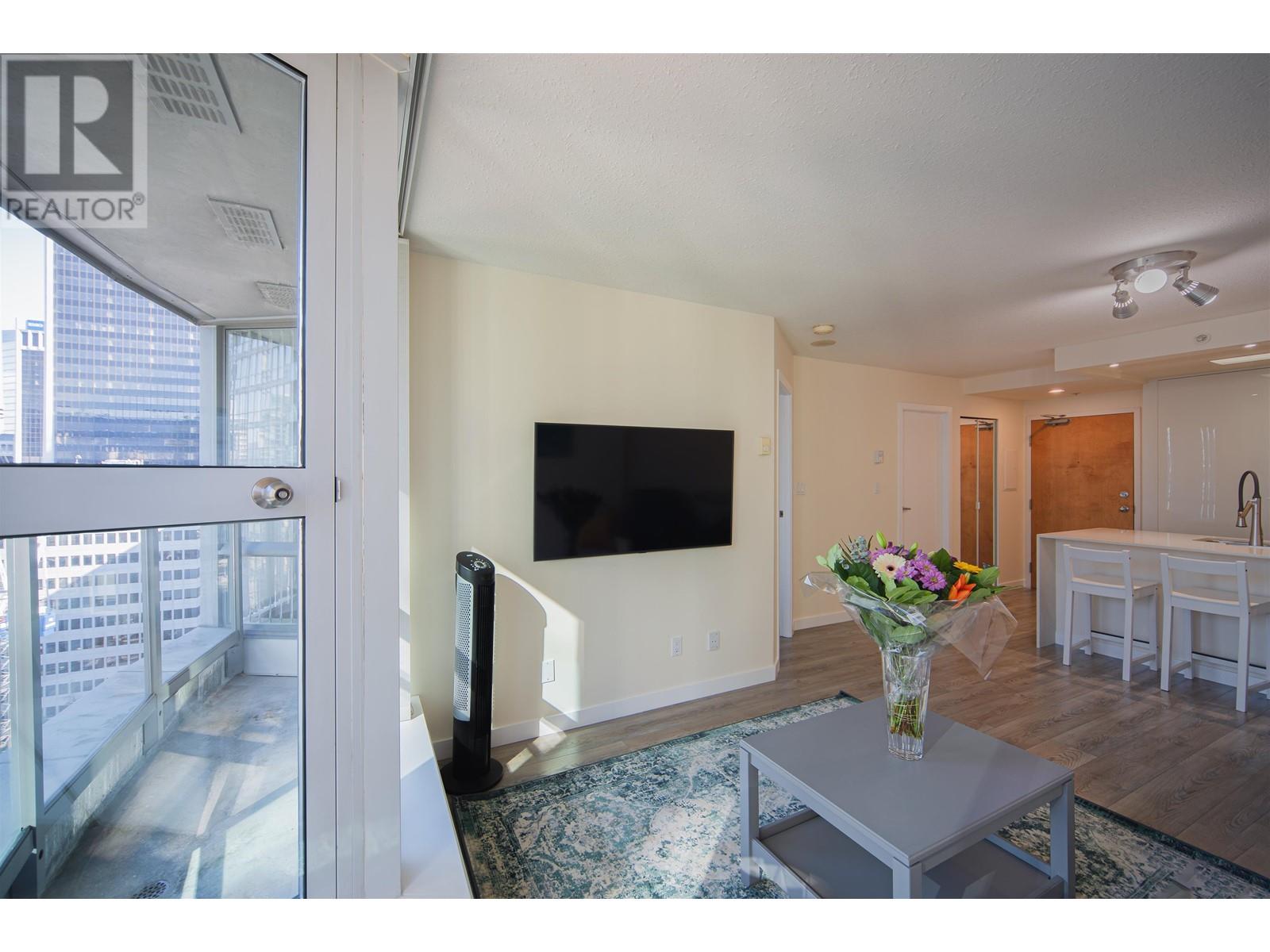 Listing Picture 8 of 15 : 2302 1166 MELVILLE STREET, Vancouver / 溫哥華 - 魯藝地產 Yvonne Lu Group - MLS Medallion Club Member