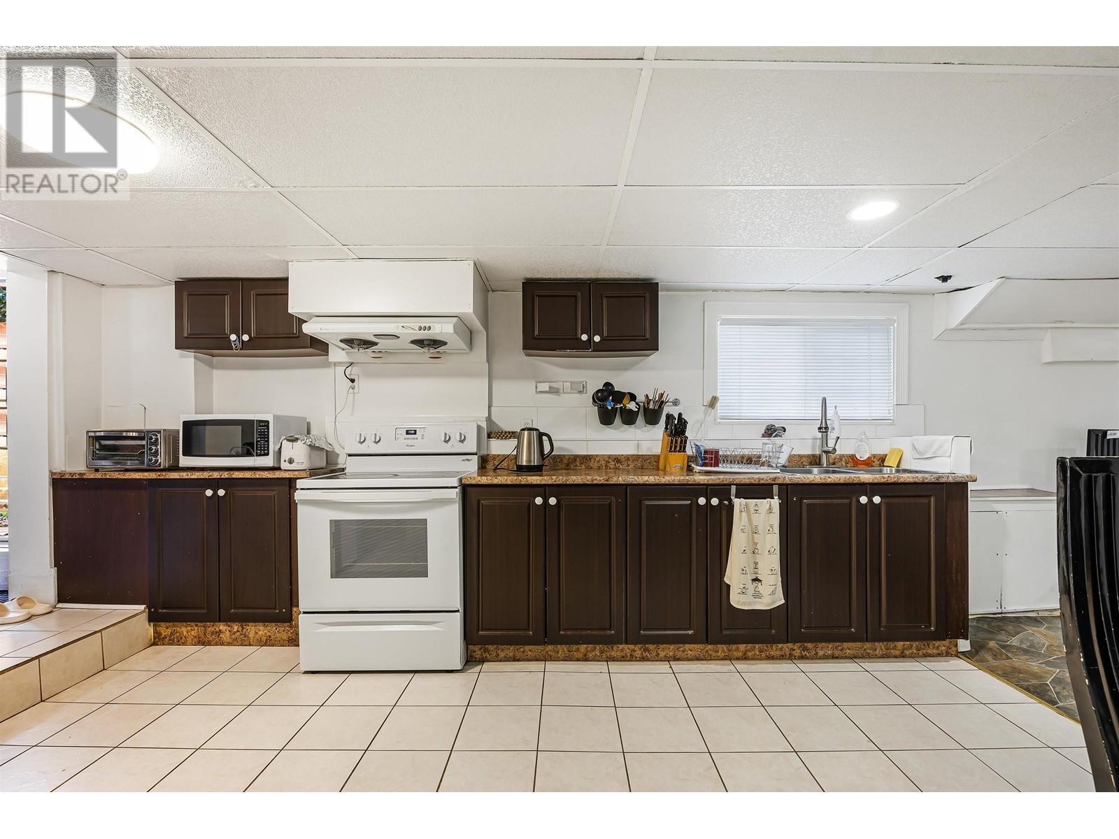 1008 E 22nd Avenue, Vancouver, British Columbia  V5V 1W3 - Photo 16 - R2961217