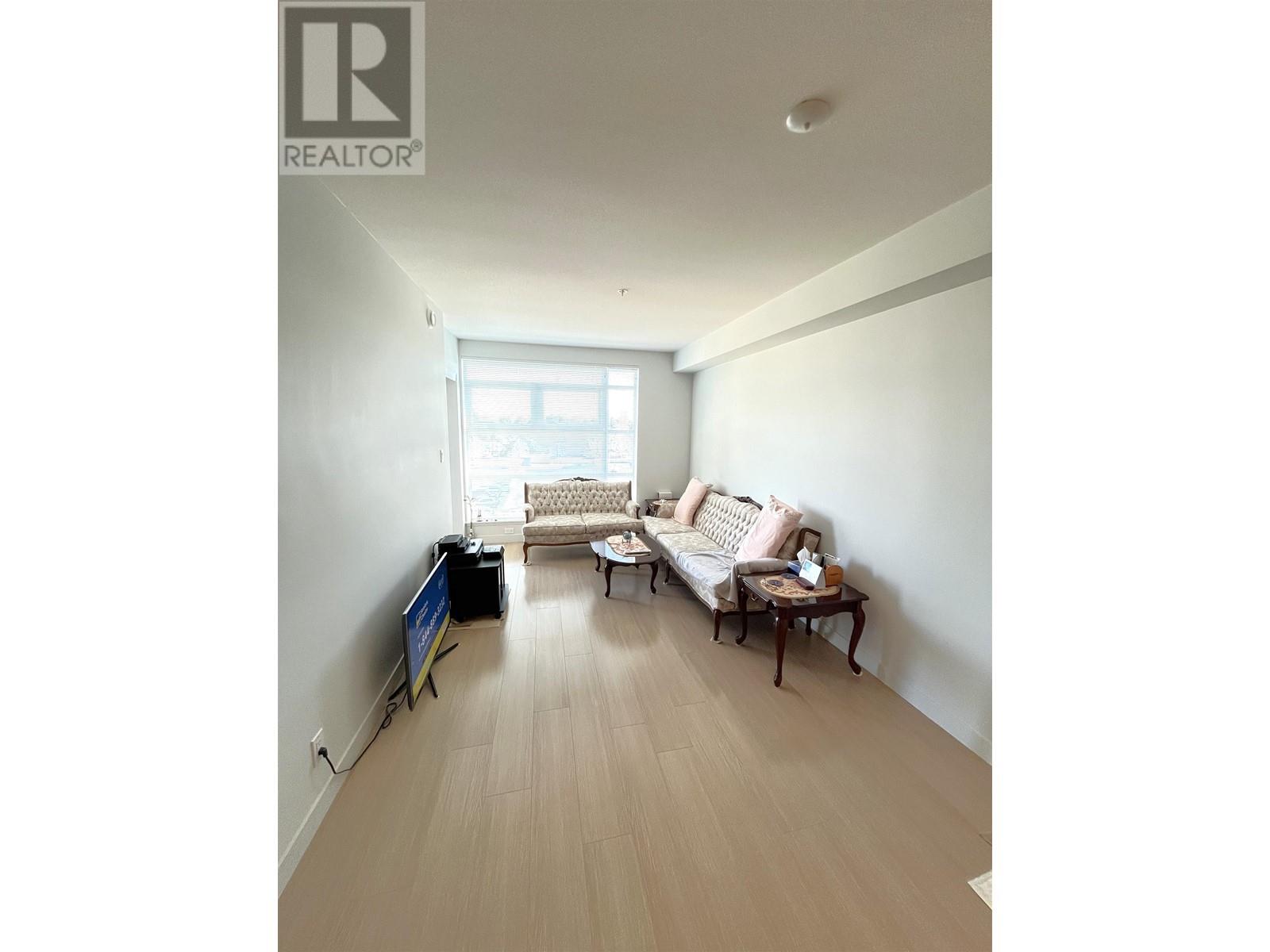 Listing Picture 7 of 13 : 410 10020 DUNOON DRIVE, Richmond / 烈治文 - 魯藝地產 Yvonne Lu Group - MLS Medallion Club Member