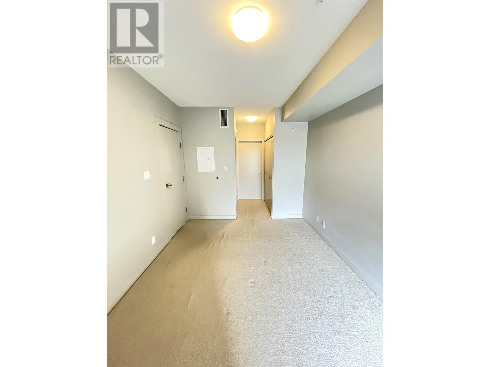 Listing Picture 8 of 13 : 410 10020 DUNOON DRIVE, Richmond / 烈治文 - 魯藝地產 Yvonne Lu Group - MLS Medallion Club Member