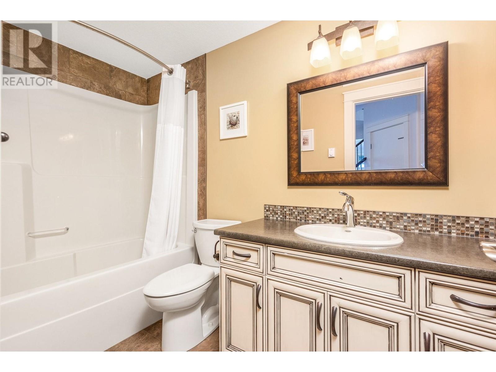 69 Swallows Place, Vernon, British Columbia  V1H 1F4 - Photo 38 - 10332645