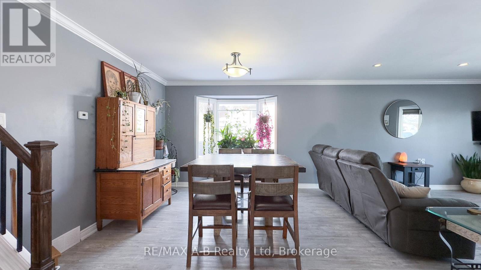 36 Meadowridge Drive, St. Marys, Ontario  N4X 1B7 - Photo 16 - X11944670