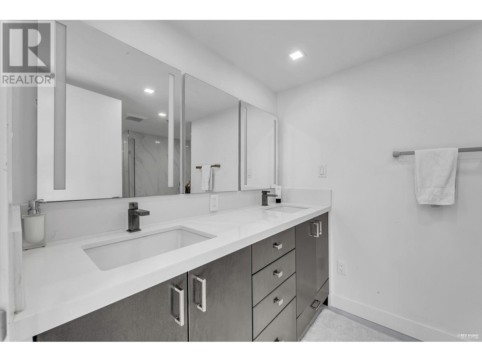 Listing Picture 28 of 40 : 801 1188 QUEBEC STREET, Vancouver / 溫哥華 - 魯藝地產 Yvonne Lu Group - MLS Medallion Club Member