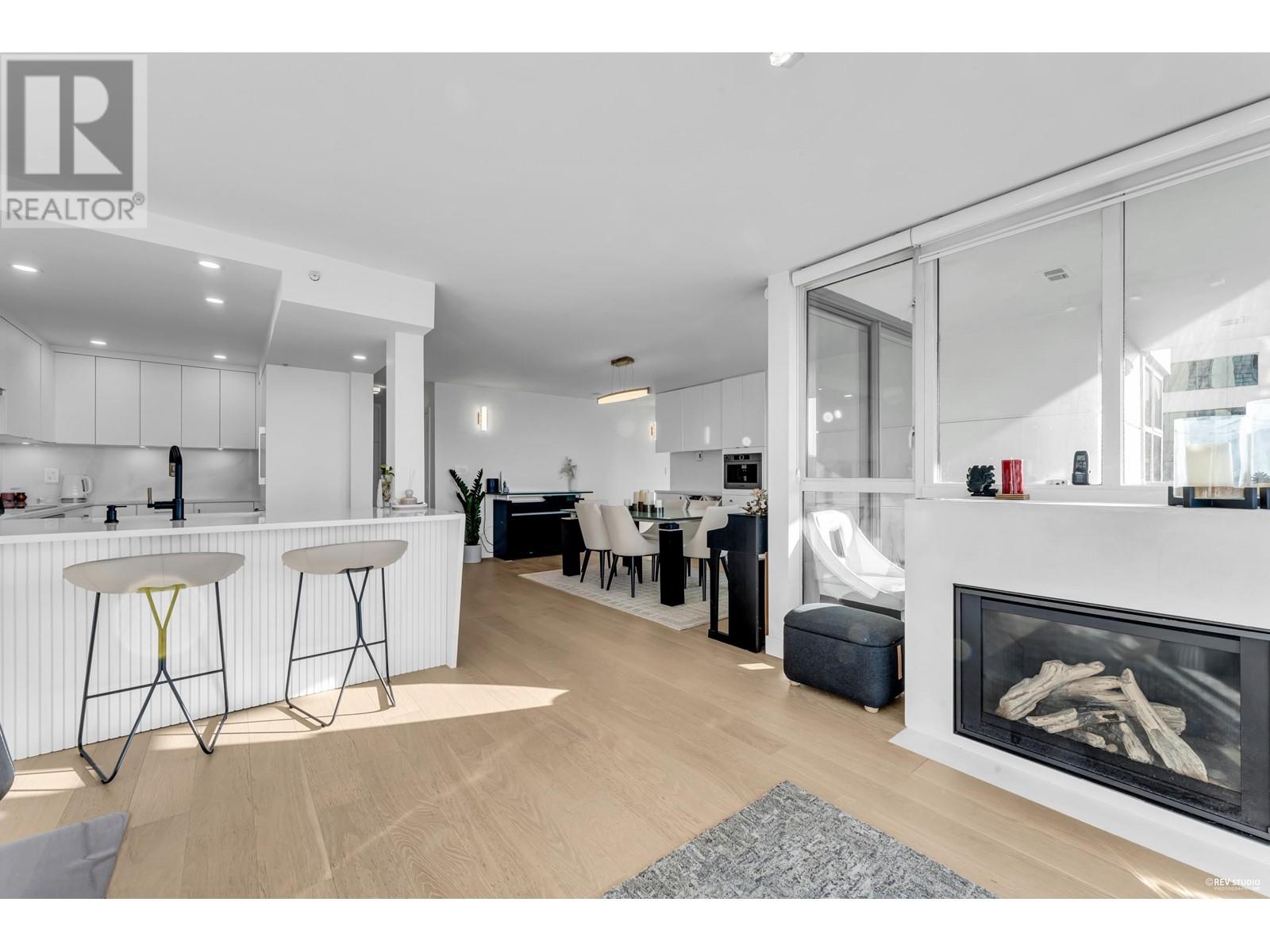 Listing Picture 13 of 40 : 801 1188 QUEBEC STREET, Vancouver / 溫哥華 - 魯藝地產 Yvonne Lu Group - MLS Medallion Club Member