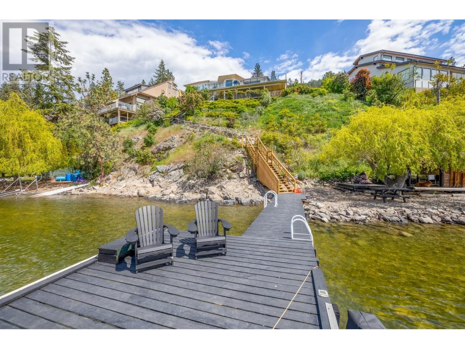 1876 Dewdney Road Kelowna Photo 4