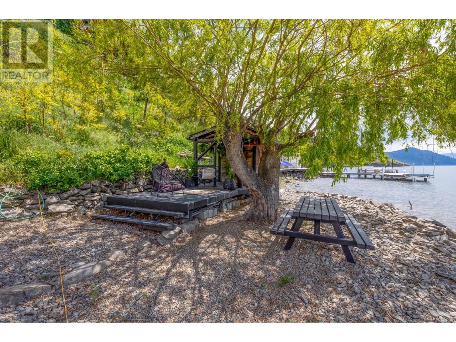 1876 Dewdney Road Kelowna Photo 56