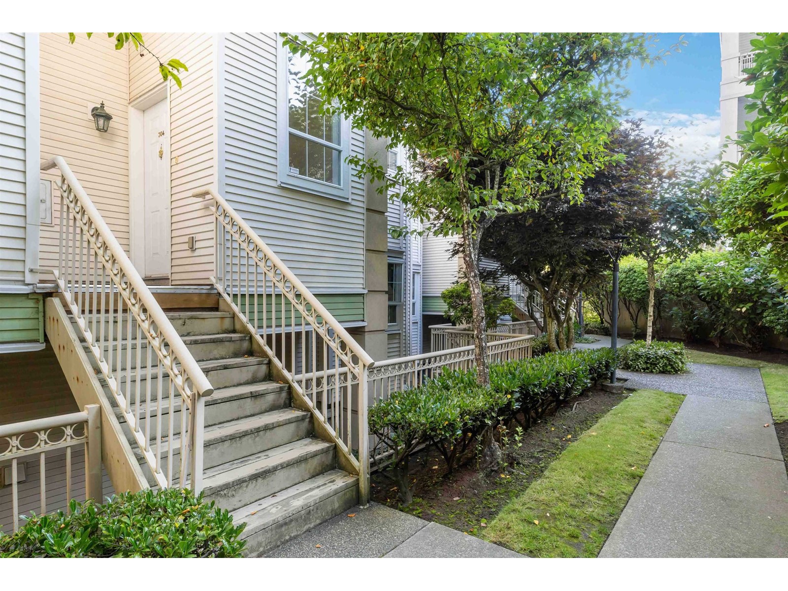 304 15258 105 Avenue, Surrey, British Columbia  V3R 0W8 - Photo 18 - R2961262