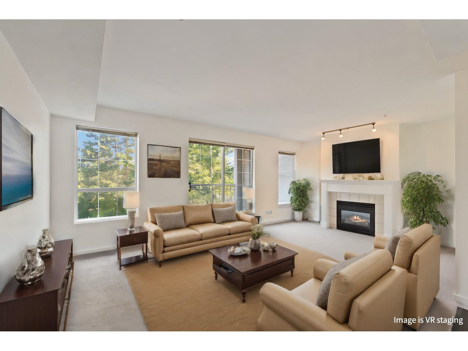 Property at 304 15258 105 AVENUE image 2