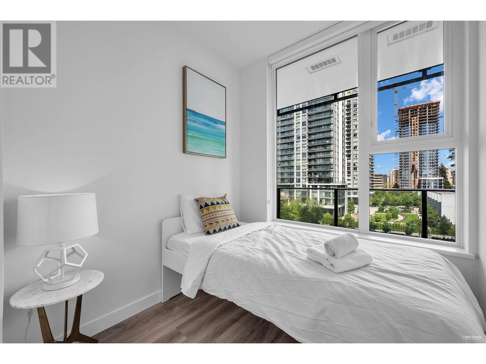 Listing Picture 15 of 34 : 502 6699 DUNBLANE AVENUE, Burnaby / 本拿比 - 魯藝地產 Yvonne Lu Group - MLS Medallion Club Member