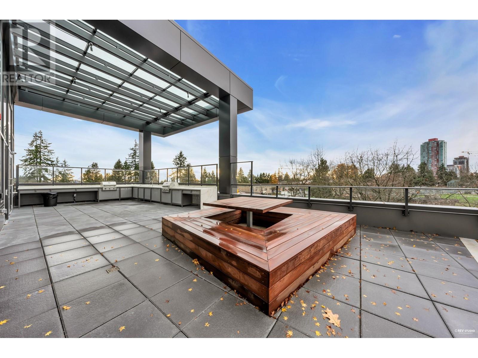 Listing Picture 31 of 34 : 502 6699 DUNBLANE AVENUE, Burnaby / 本拿比 - 魯藝地產 Yvonne Lu Group - MLS Medallion Club Member