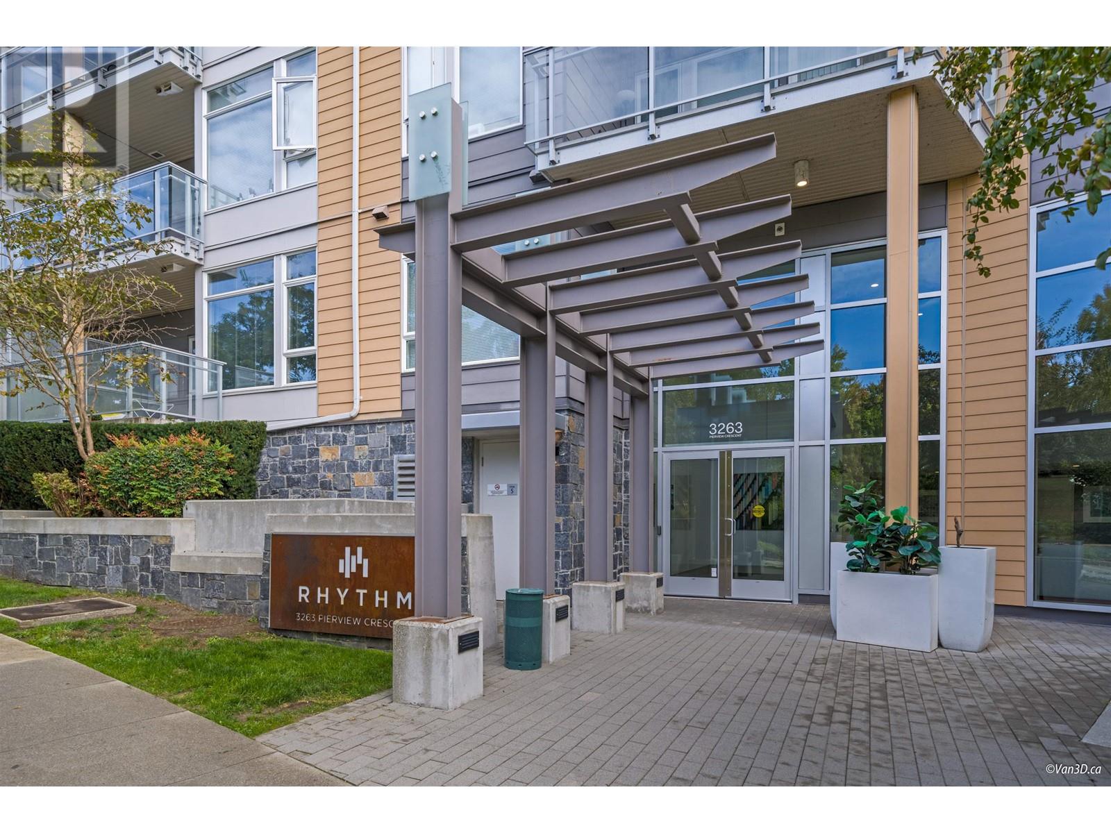 Listing Picture 2 of 24 : 207 3263 PIERVIEW CRESCENT, Vancouver / 溫哥華 - 魯藝地產 Yvonne Lu Group - MLS Medallion Club Member