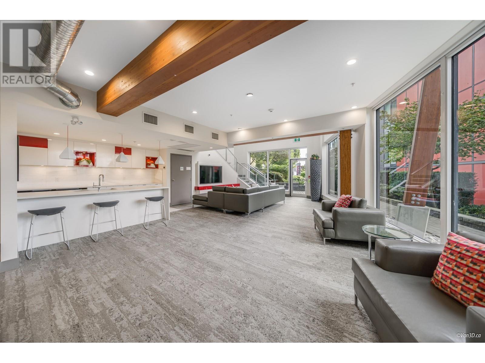 Listing Picture 21 of 24 : 207 3263 PIERVIEW CRESCENT, Vancouver / 溫哥華 - 魯藝地產 Yvonne Lu Group - MLS Medallion Club Member