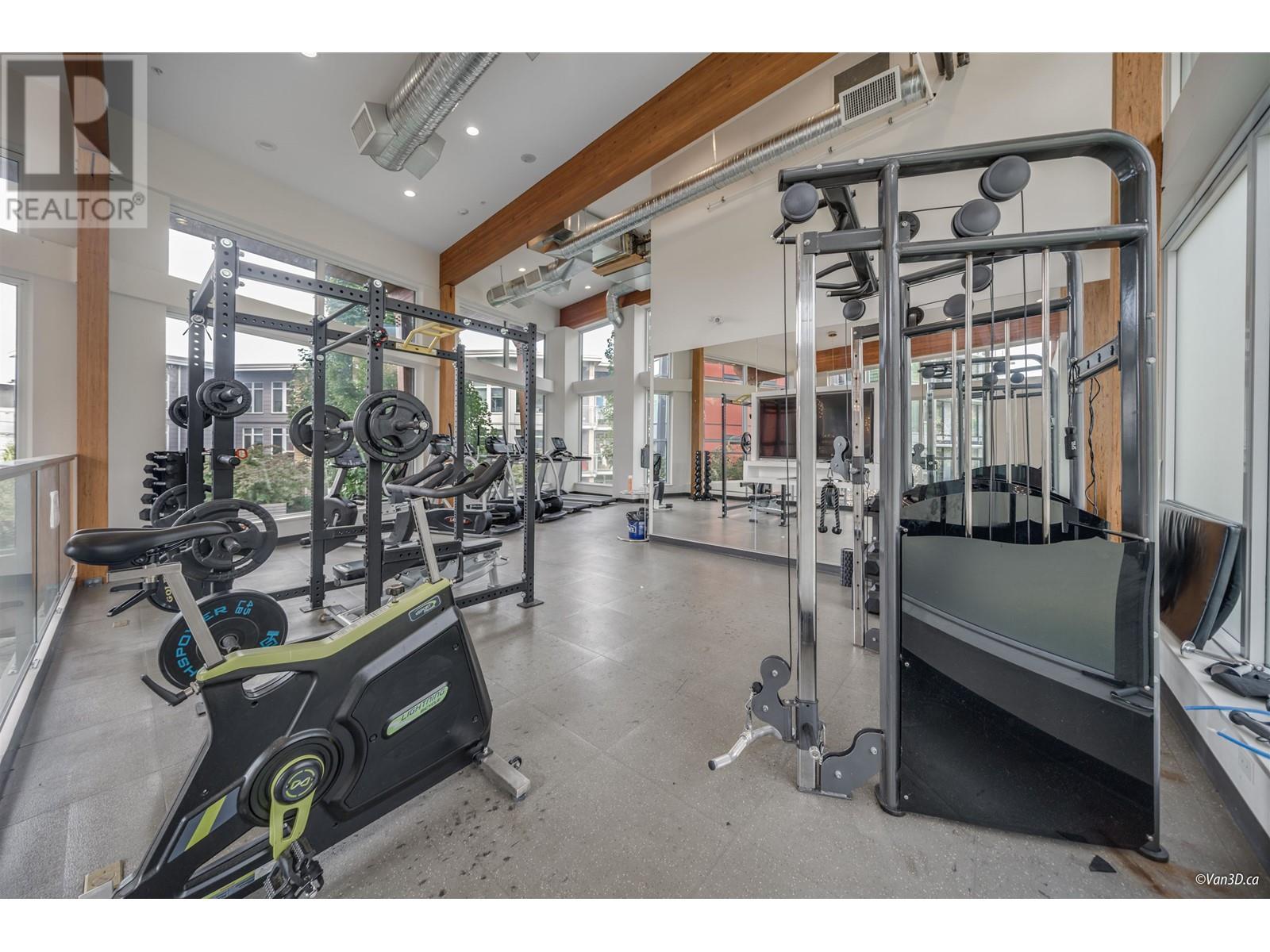 Listing Picture 22 of 24 : 207 3263 PIERVIEW CRESCENT, Vancouver / 溫哥華 - 魯藝地產 Yvonne Lu Group - MLS Medallion Club Member