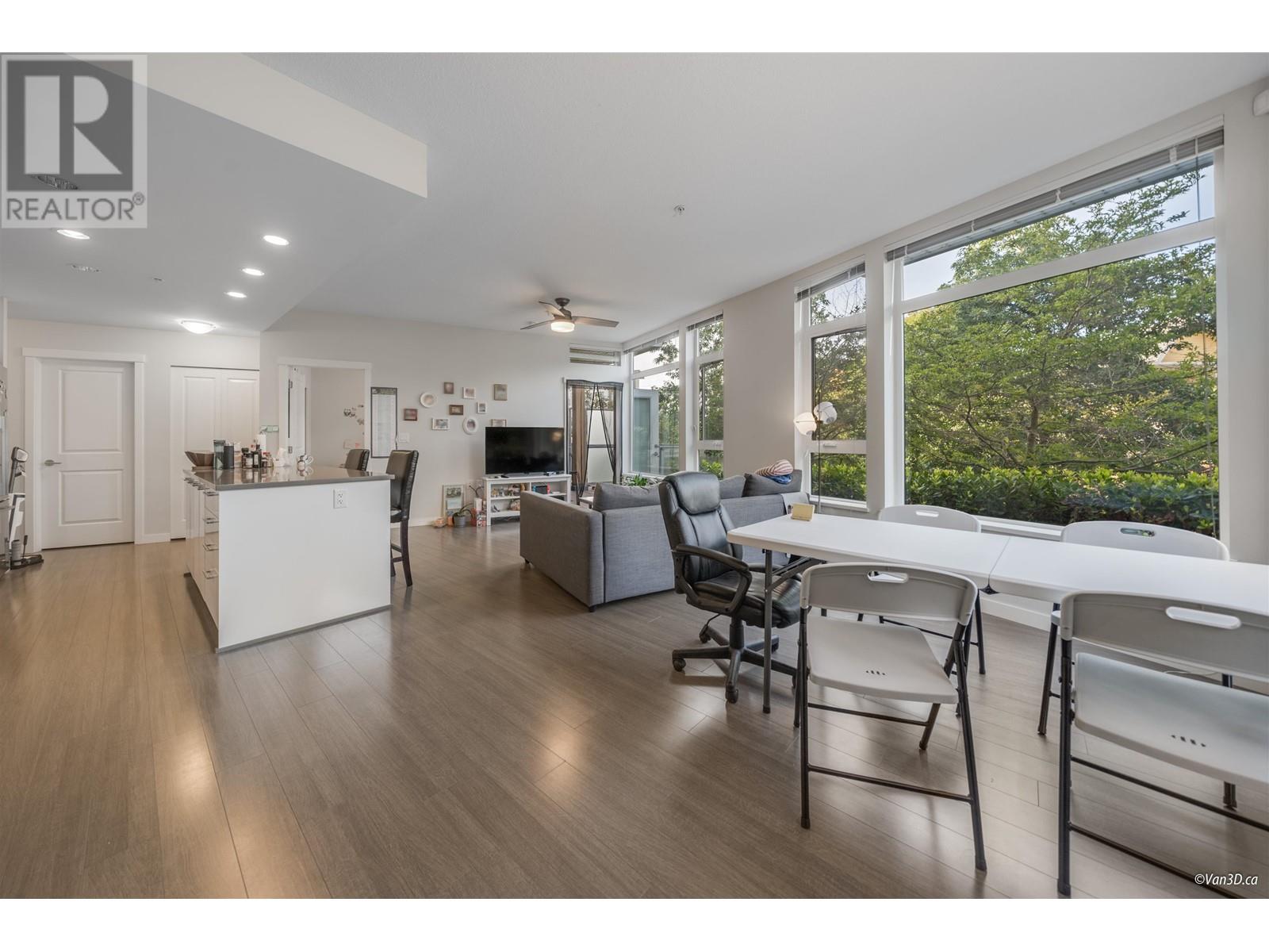 Listing Picture 8 of 24 : 207 3263 PIERVIEW CRESCENT, Vancouver / 溫哥華 - 魯藝地產 Yvonne Lu Group - MLS Medallion Club Member