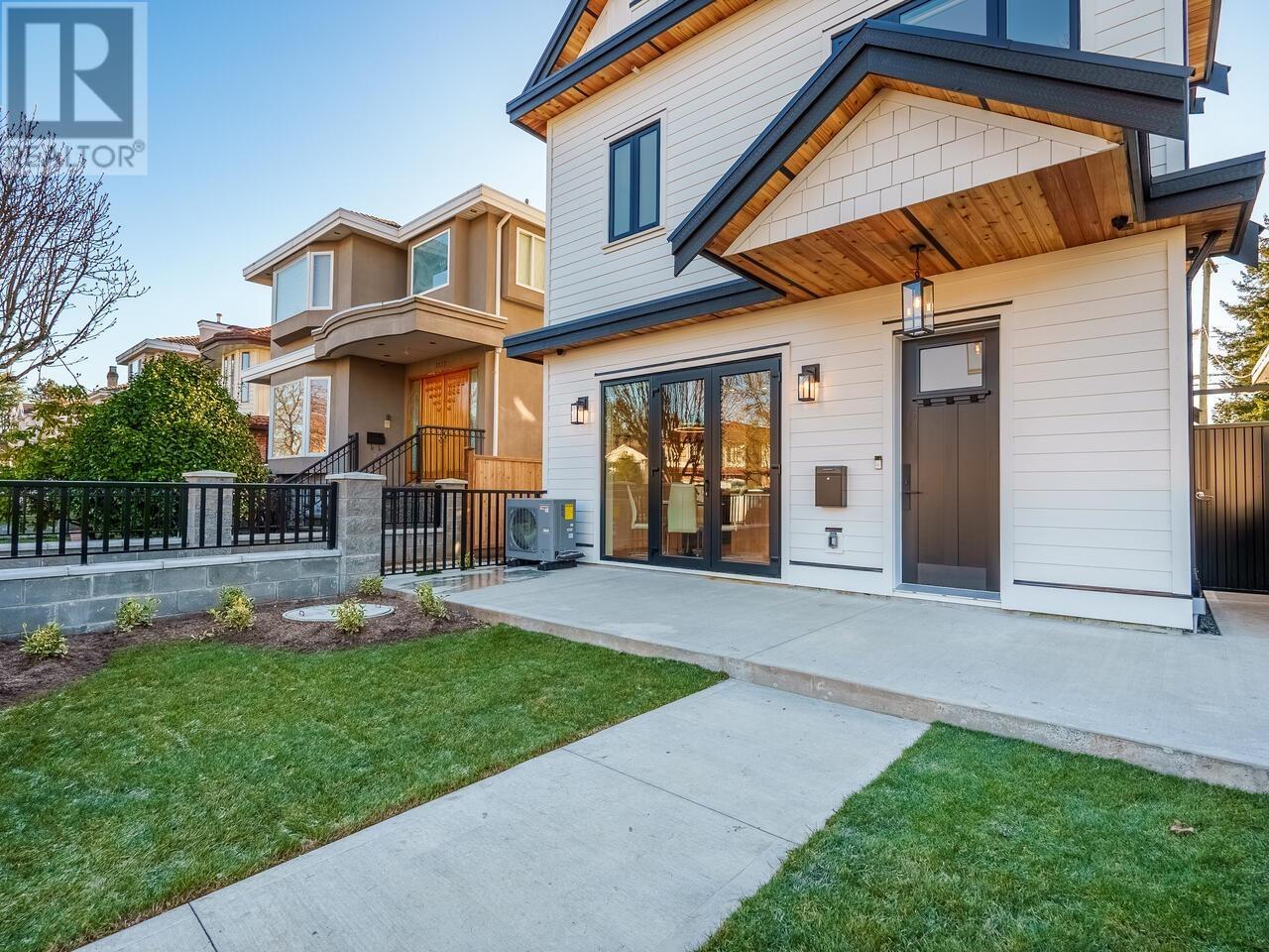 1 2248 E 48th Avenue, Vancouver, British Columbia  V5P 1S1 - Photo 2 - R2961111