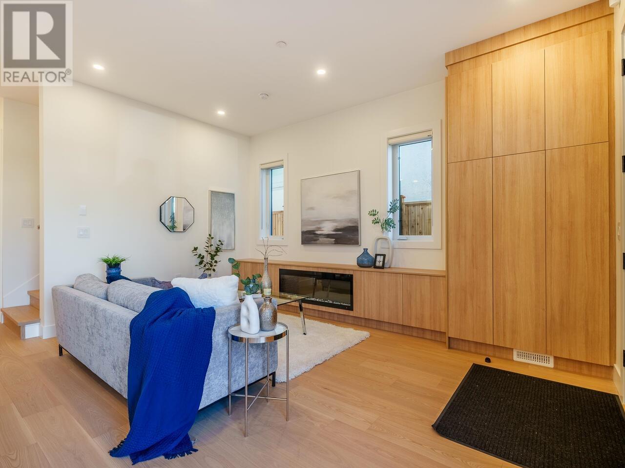 1 2248 E 48th Avenue, Vancouver, British Columbia  V5P 1S1 - Photo 5 - R2961111