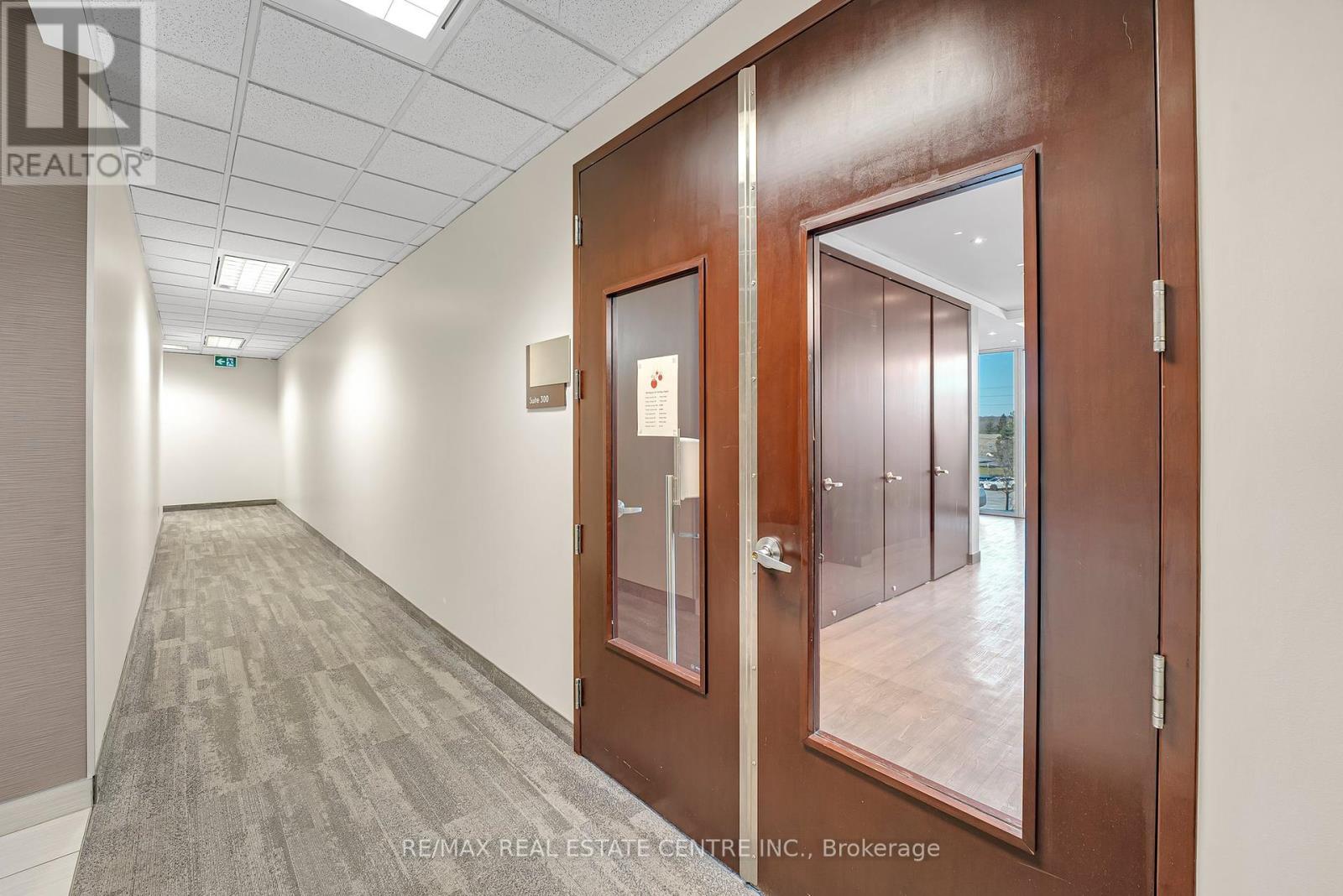 9 - 1100 Burloak Drive, Burlington (Industrial Burlington), Ontario  L7L 6B2 - Photo 6 - W11944765