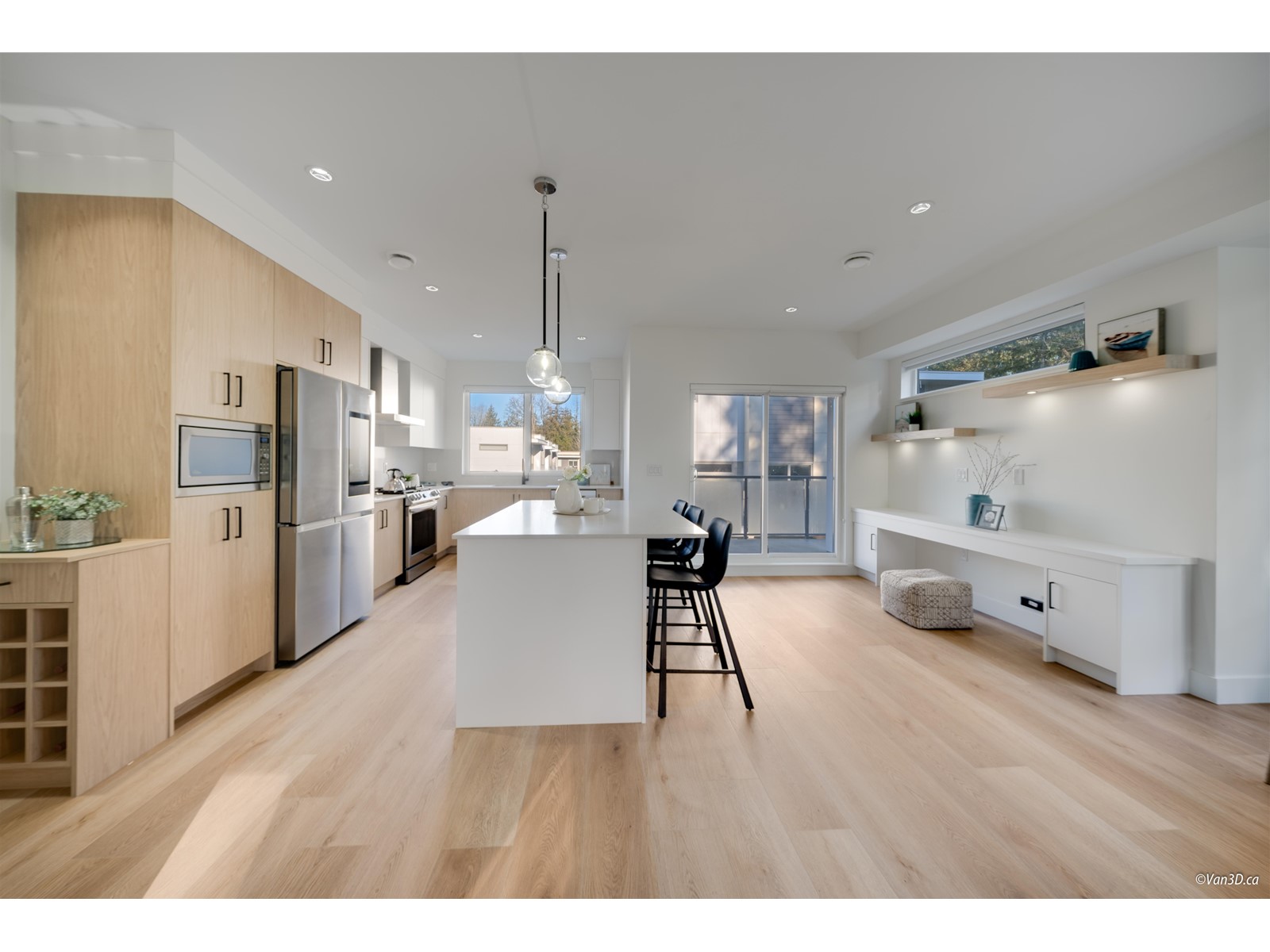 Property at 35 12585 104A AVENUE image 2