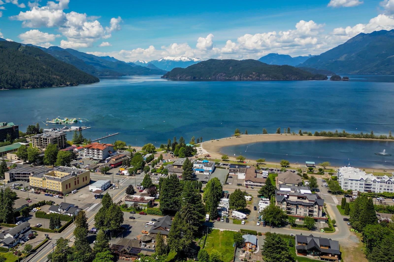 260 Cedar Avenue, Harrison Hot Springs, Harrison Hot Springs, British Columbia V0M 1K0 - Photo 10 - R2961047