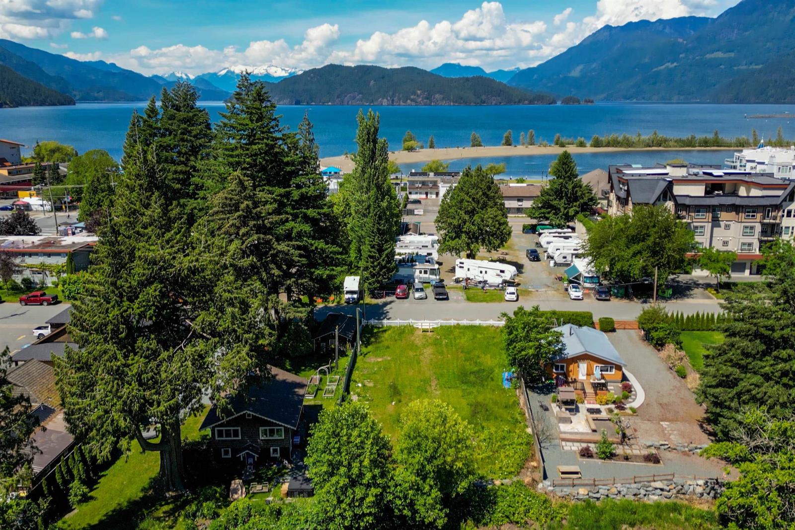 260 Cedar Avenue, Harrison Hot Springs, Harrison Hot Springs, British Columbia V0M 1K0 - Photo 17 - R2961047