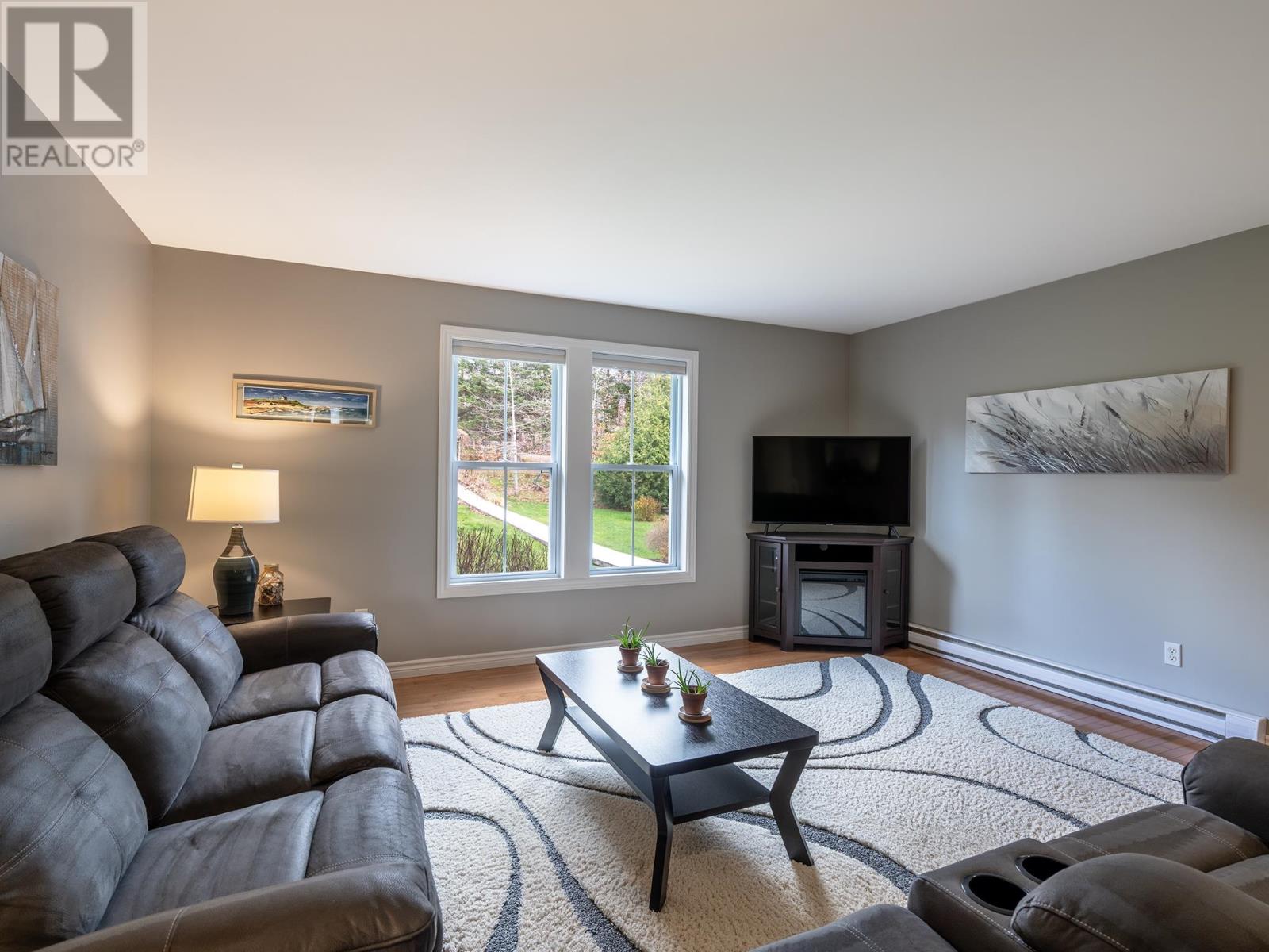 3693 Dixon Road, Breadalbane, Prince Edward Island  C0A 1N0 - Photo 6 - 202427896