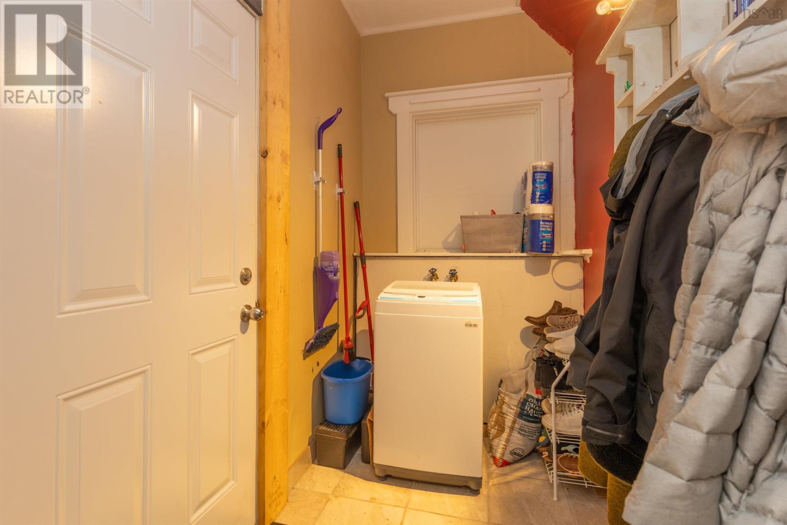 9 Elm Street, Yarmouth, Nova Scotia  B5A 2P6 - Photo 14 - 202501740