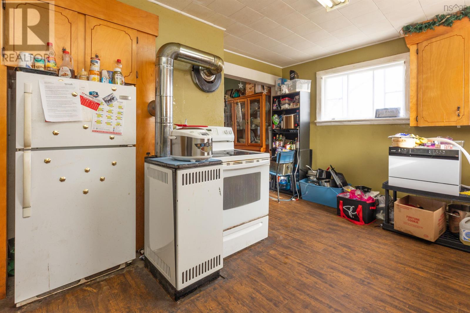 9 Elm Street, Yarmouth, Nova Scotia  B5A 2P6 - Photo 21 - 202501740