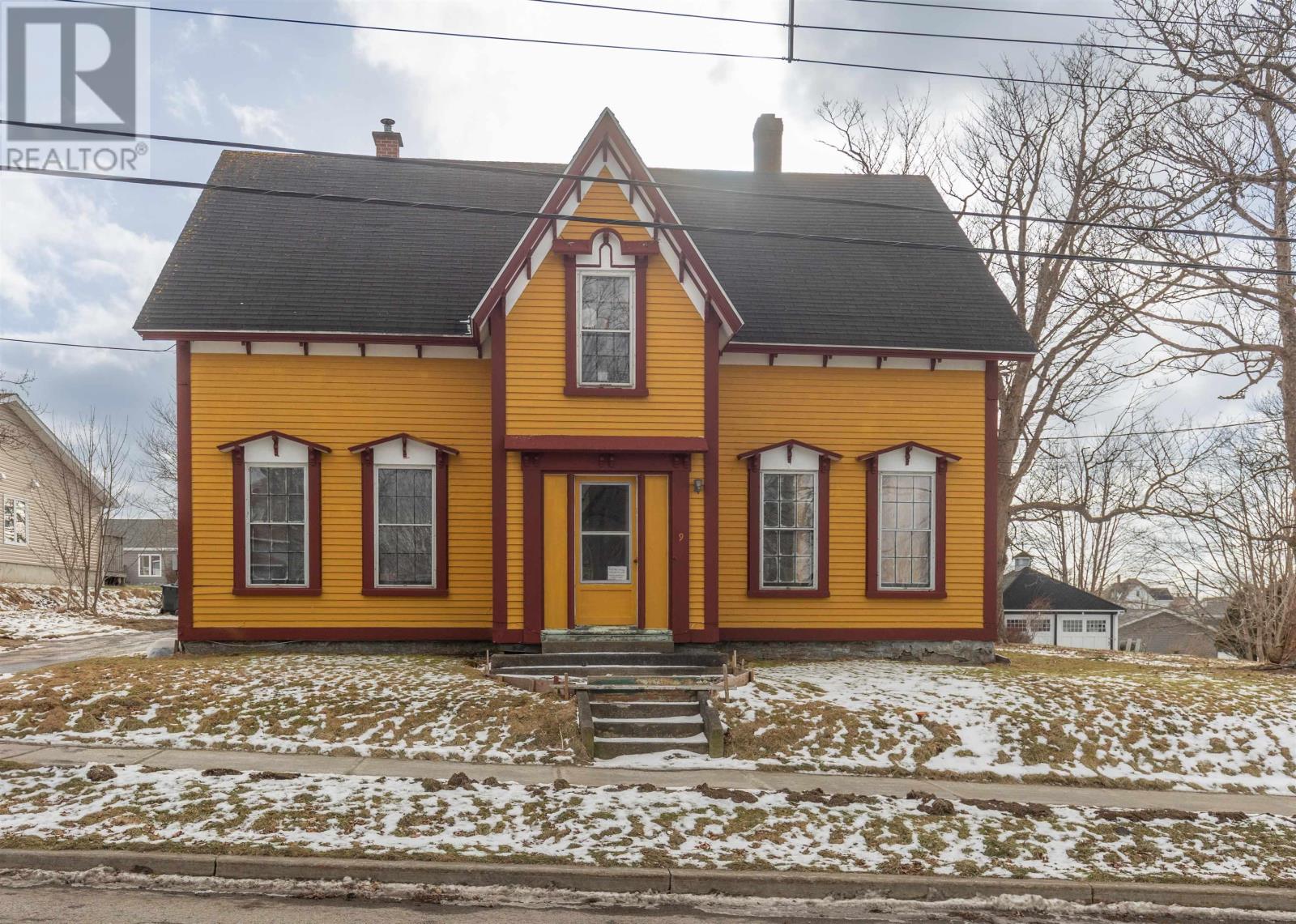 9 Elm Street, Yarmouth, Nova Scotia  B5A 2P6 - Photo 36 - 202501740