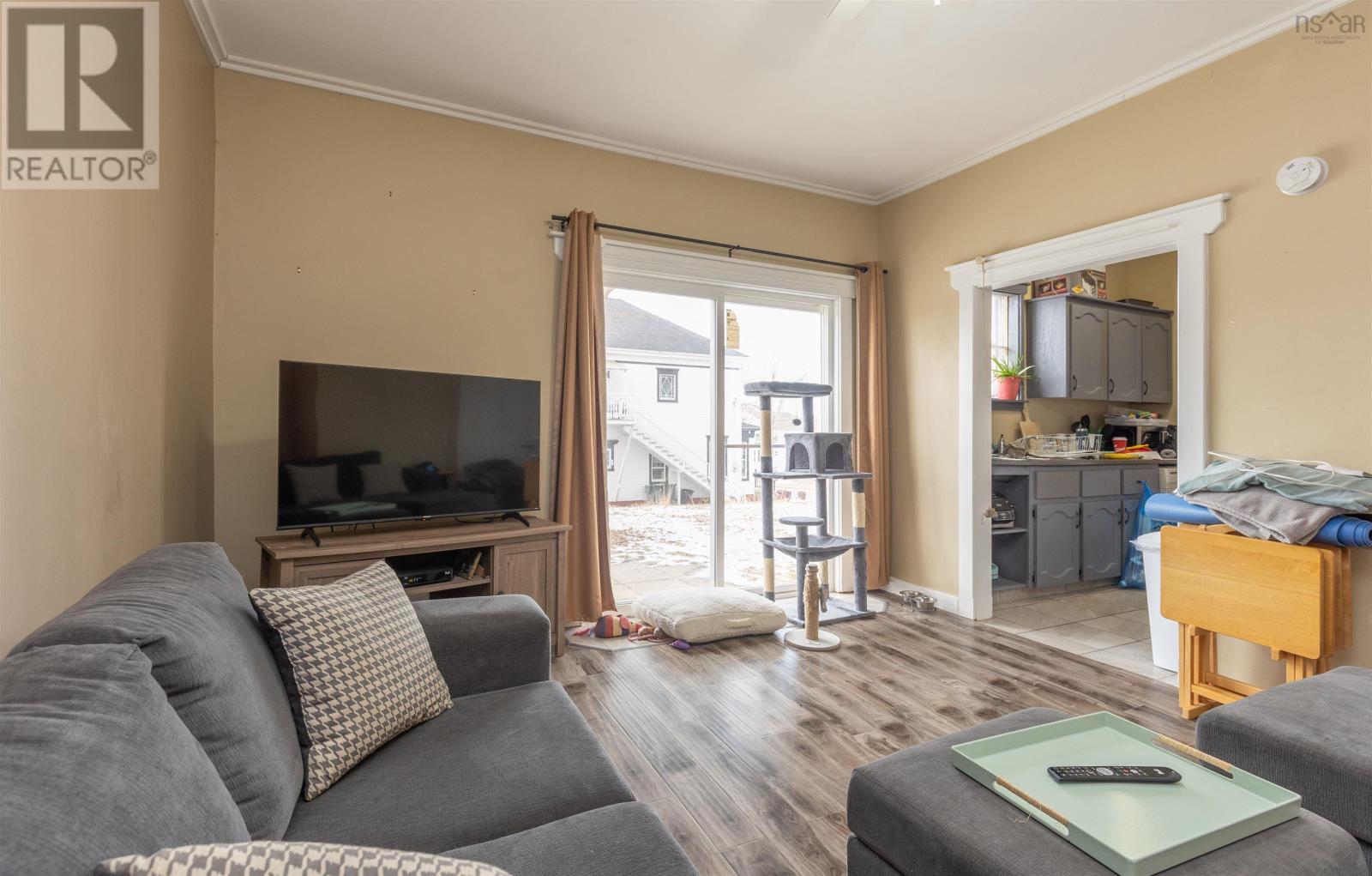 9 Elm Street, Yarmouth, Nova Scotia  B5A 2P6 - Photo 6 - 202501740