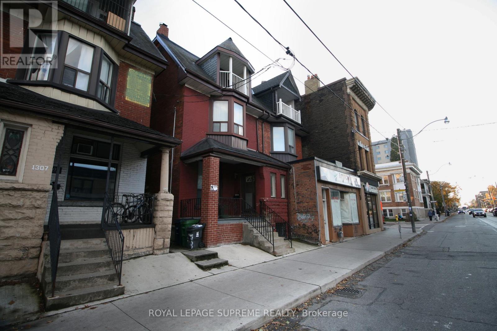 Property at 1309 KING STREET W image 2
