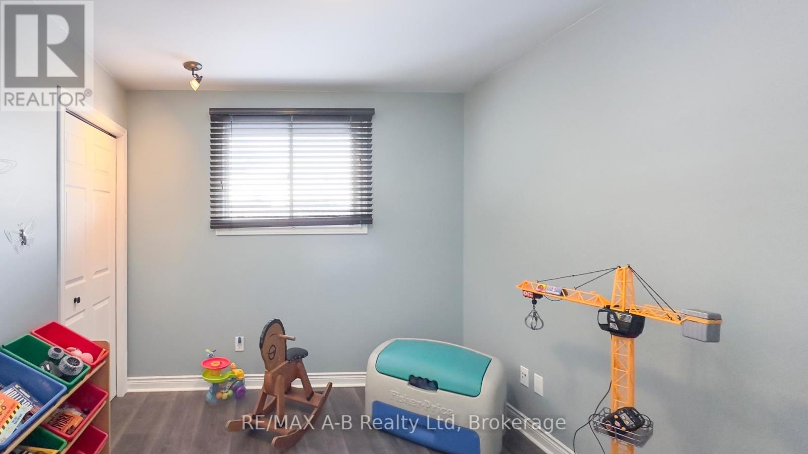 36 Meadowridge Drive, St. Marys, Ontario  N4X 1B7 - Photo 23 - X11944670