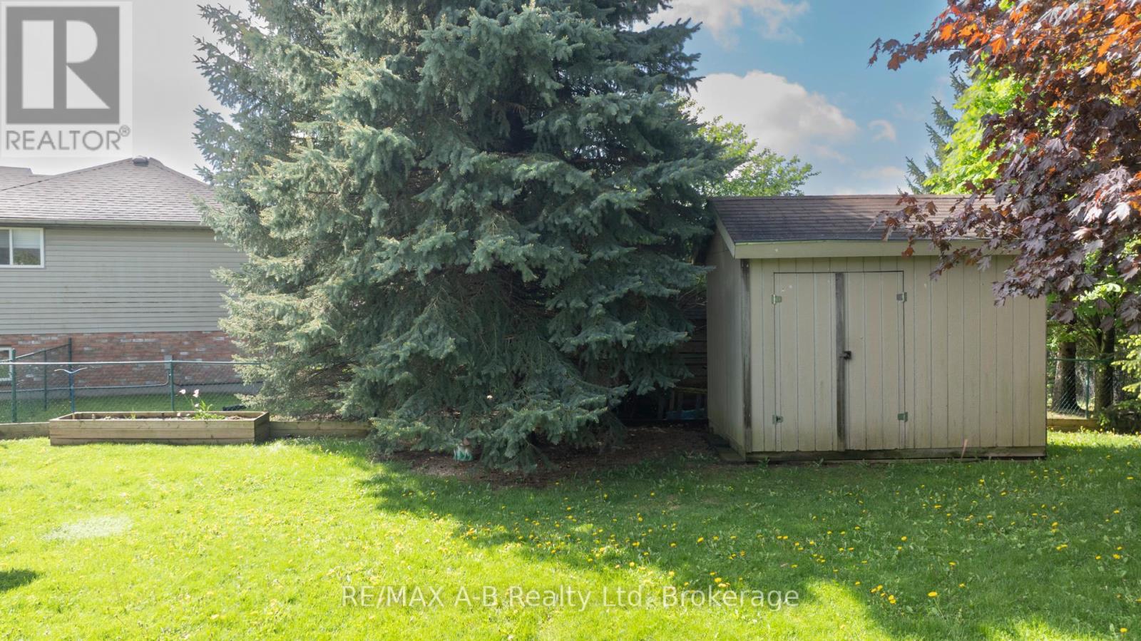 36 Meadowridge Drive, St. Marys, Ontario  N4X 1B7 - Photo 33 - X11944670