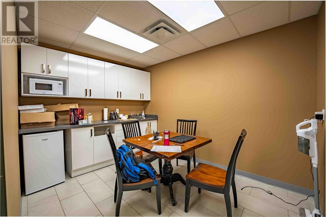 1536 Lasalle Boulevard Unit# B, Sudbury, Ontario  P3A 1Z7 - Photo 10 - 2120521
