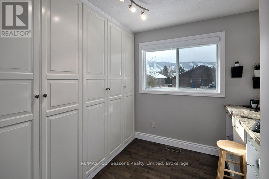 104 Laurie's Court, Blue Mountains, Ontario  L9Y 0L4 - Photo 17 - X11944856
