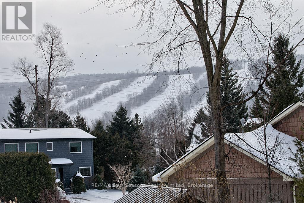 104 Laurie's Court, Blue Mountains, Ontario  L9Y 0L4 - Photo 36 - X11944856