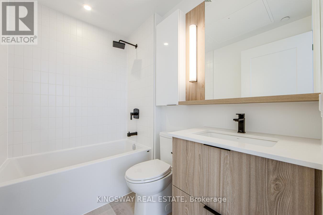 Lp02 - 5 Defries Street, Toronto, Ontario  M5A 0W7 - Photo 11 - C11944871