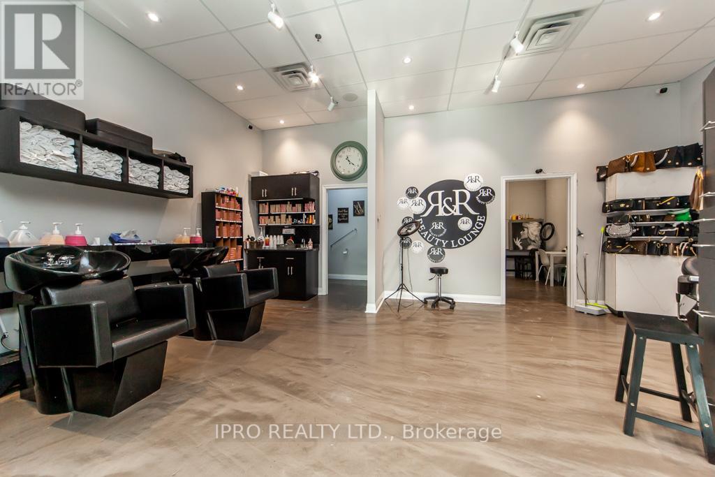 5 - 272 Manitoba Street, Toronto, Ontario  M8Y 4G9 - Photo 21 - W11936299