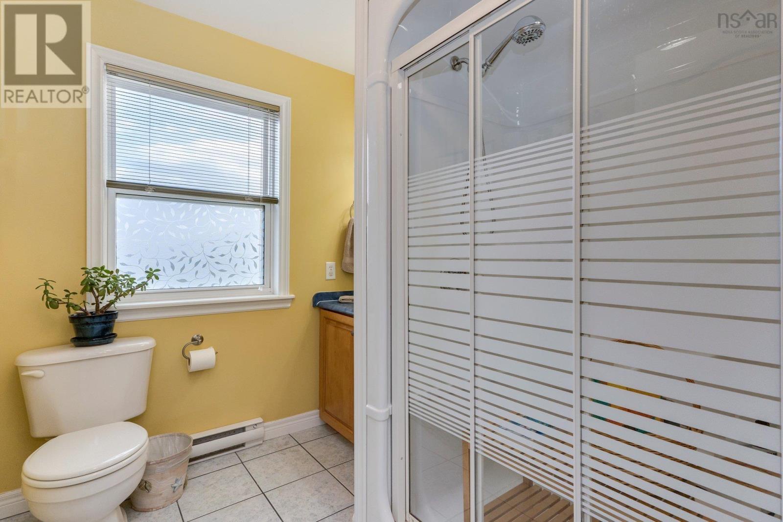 2184 Shore Road, Eastern Passage, Nova Scotia  B3G 1H8 - Photo 27 - 202501813