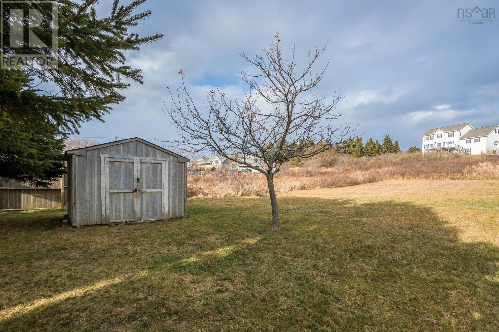 2184 Shore Road, Eastern Passage, Nova Scotia  B3G 1H8 - Photo 38 - 202501813