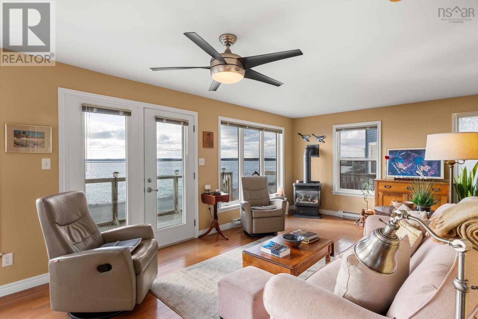 2184 Shore Road, Eastern Passage, Nova Scotia  B3G 1H8 - Photo 6 - 202501813