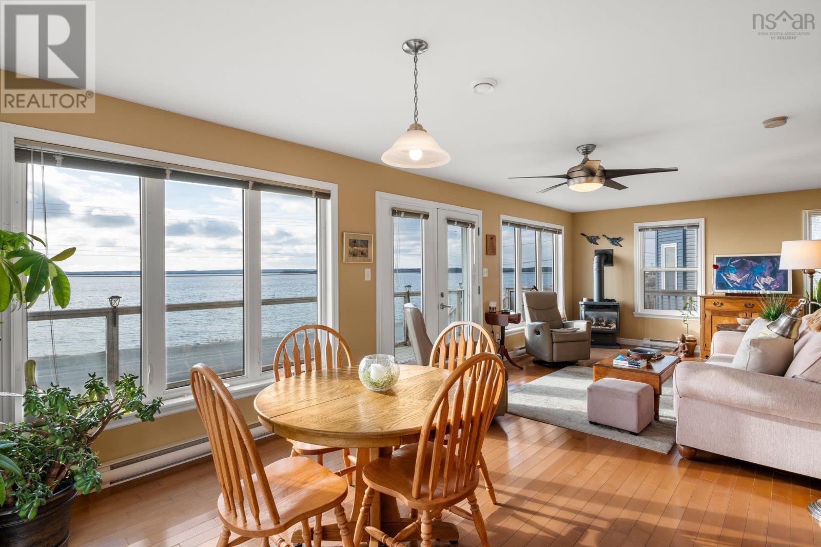 2184 Shore Road, Eastern Passage, Nova Scotia  B3G 1H8 - Photo 8 - 202501813